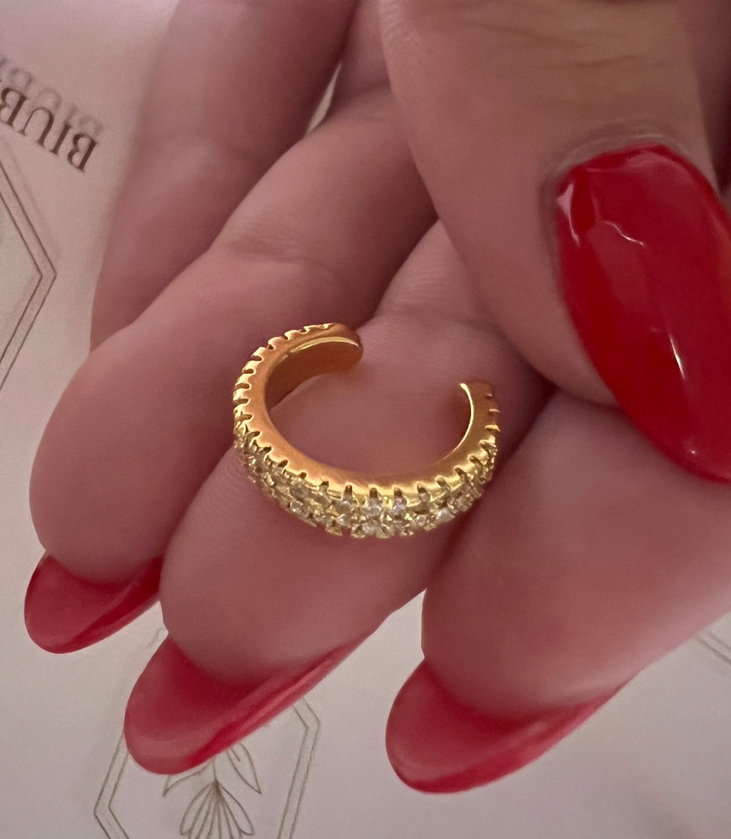 Ear cuff