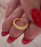 Ear cuff